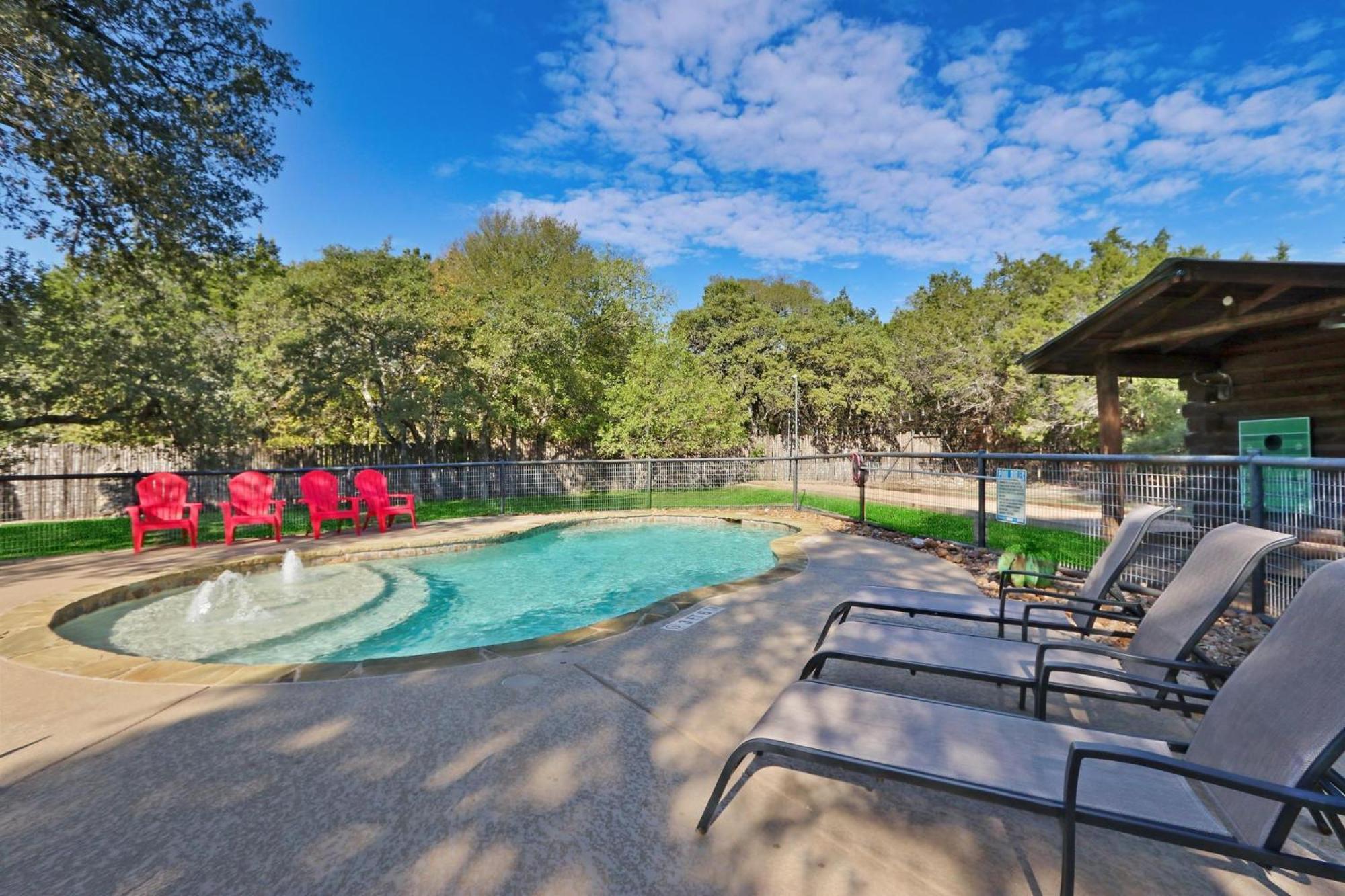 Wimberley Log Cabins Resort And Suites- Unit 7 外观 照片